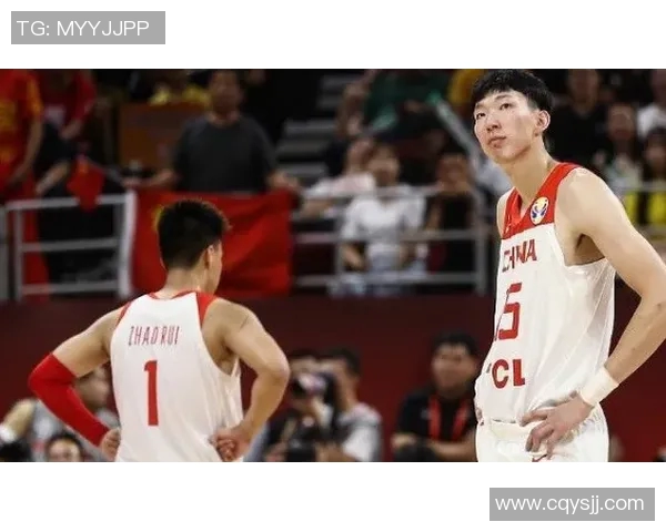 姚明擦框瞬间回顾：篮球巨星的精彩与遗憾交织的瞬间