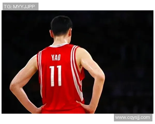 姚明在篮球场上的辉煌瞬间与服役生涯回顾图片展