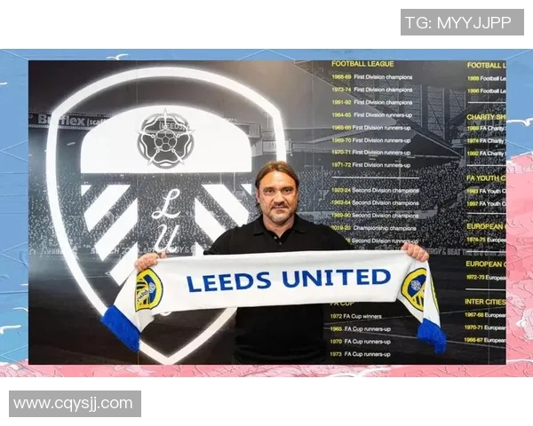 世界足球教练的智慧与战术解析如何塑造足球未来的辉煌与挑战